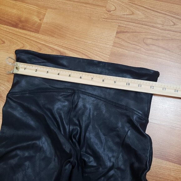 SPANX | Faux Leather Moto Leggings High Rise Quilted - Picture 8 of 13